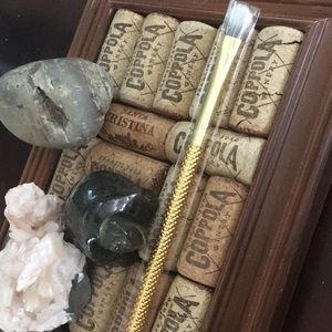 Moda m19 shader brush NWT